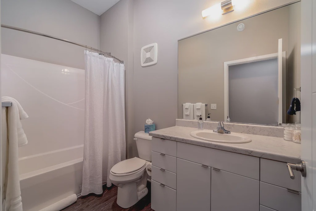 Photo of Bathroom in Downtown Des Moines