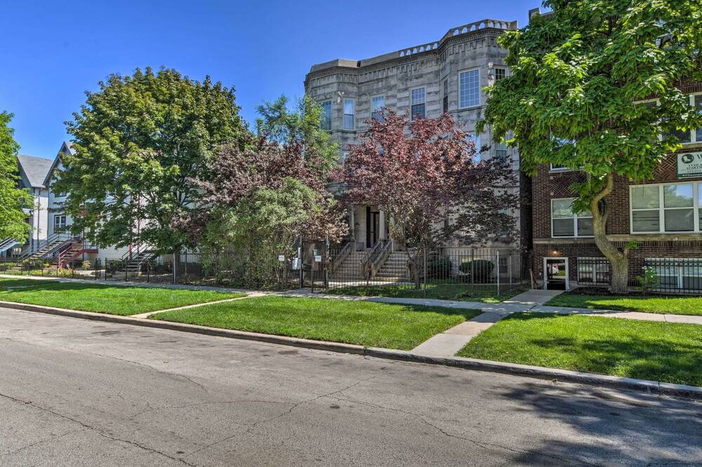 Photo of Outdoor in Woodlawn