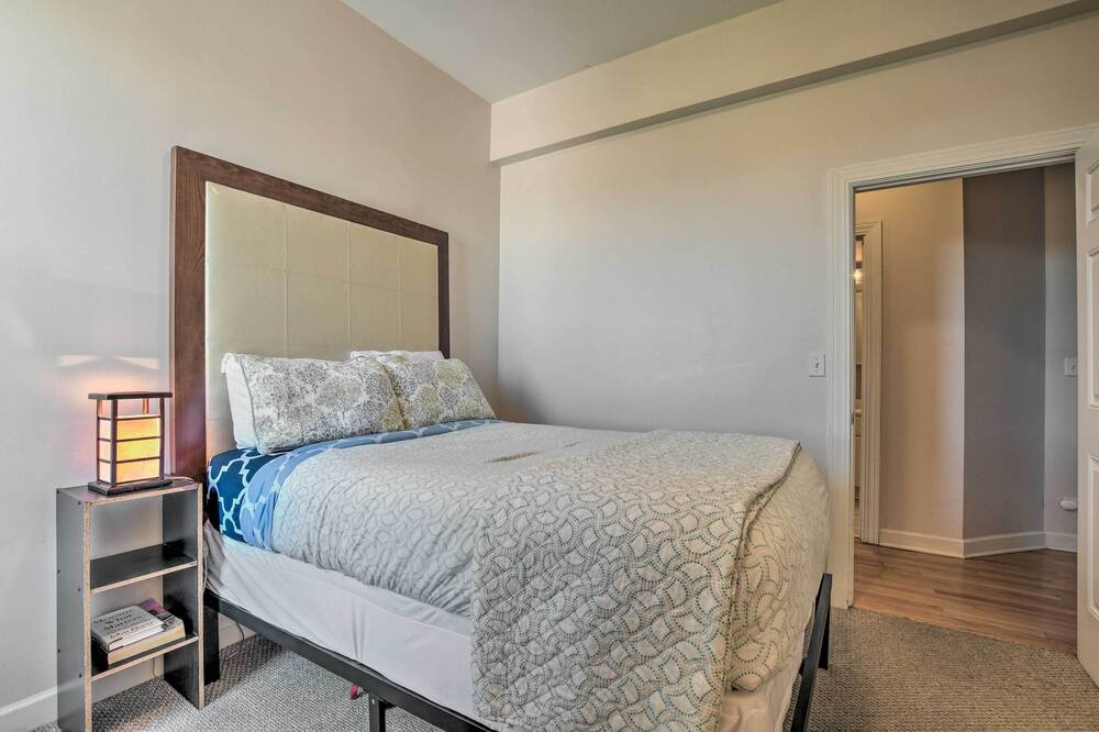 Photo of Bedroom in Woodlawn