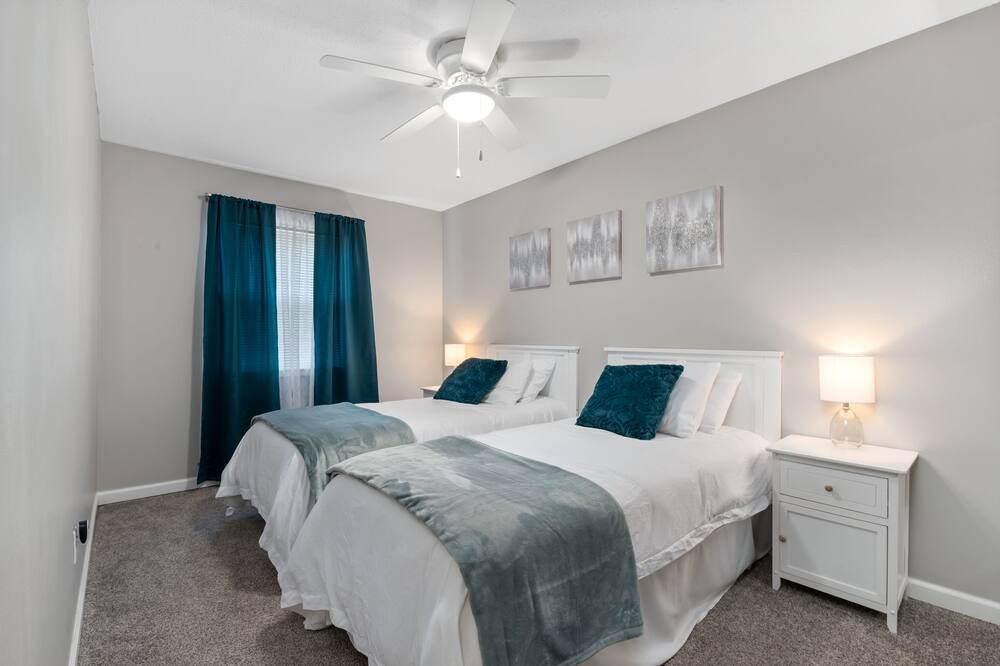 Photo of Bedroom in Davenport