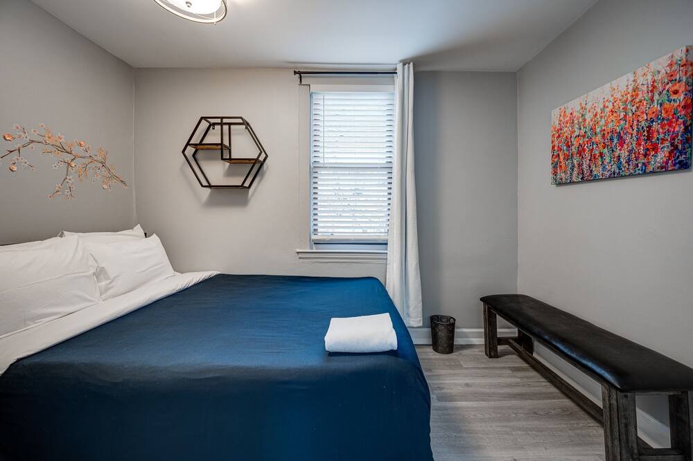 Photo of Bedroom in Bucktown