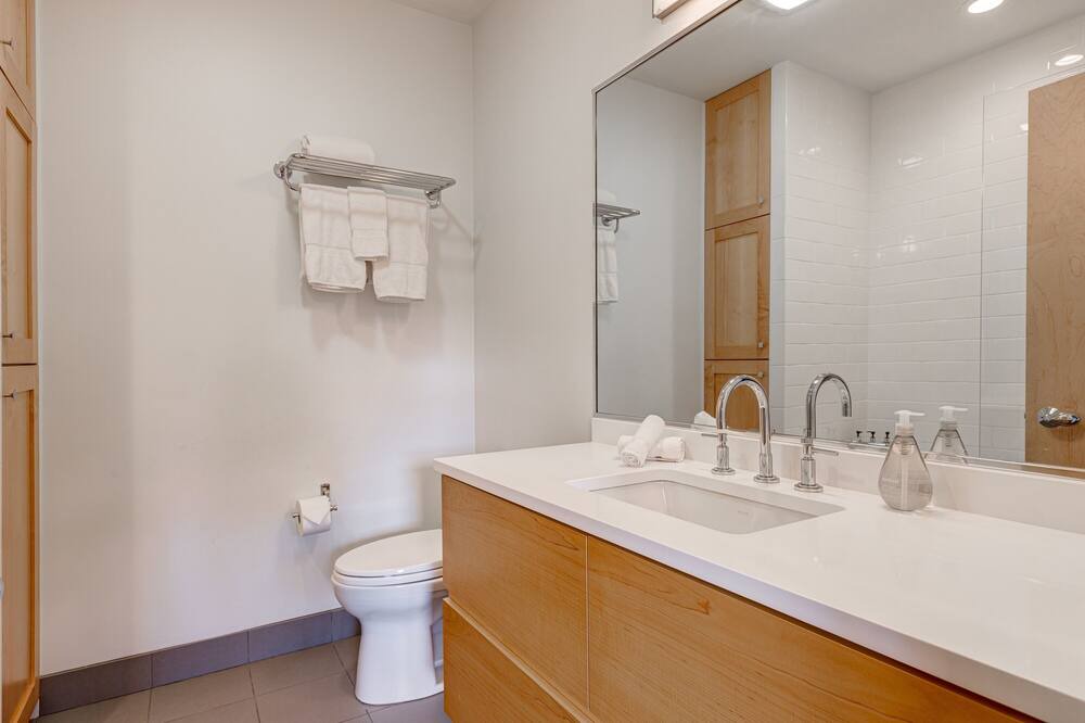 Photo of Bathroom in Bucktown