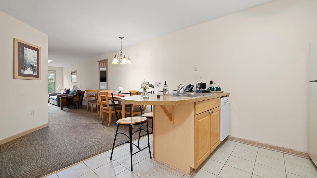 Photo of Livingroom in Lake Geneva