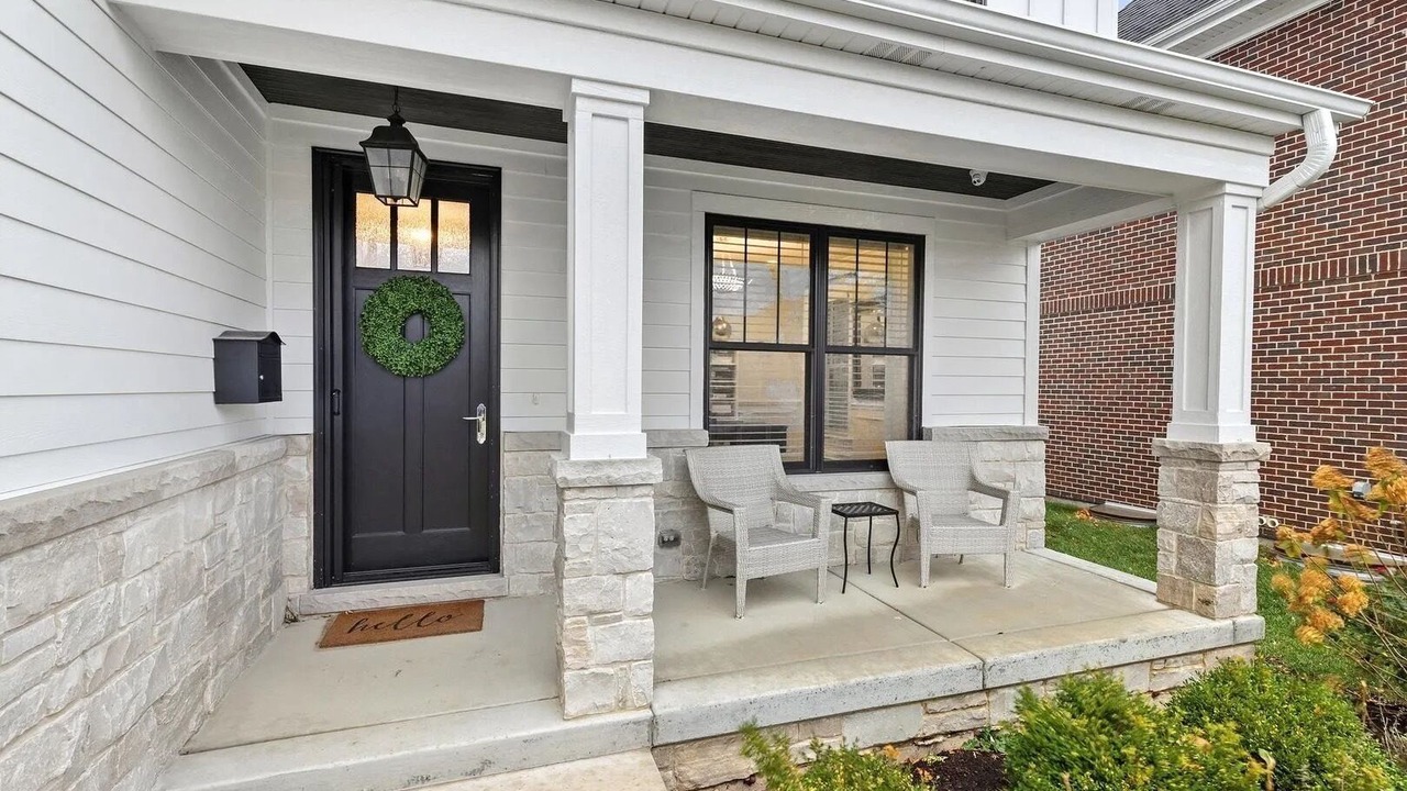 Photo of Outdoor in Elmhurst