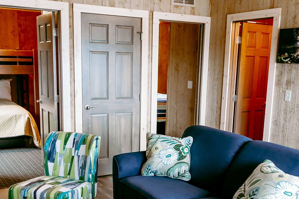 Photo of Livingroom in Spirit Lake