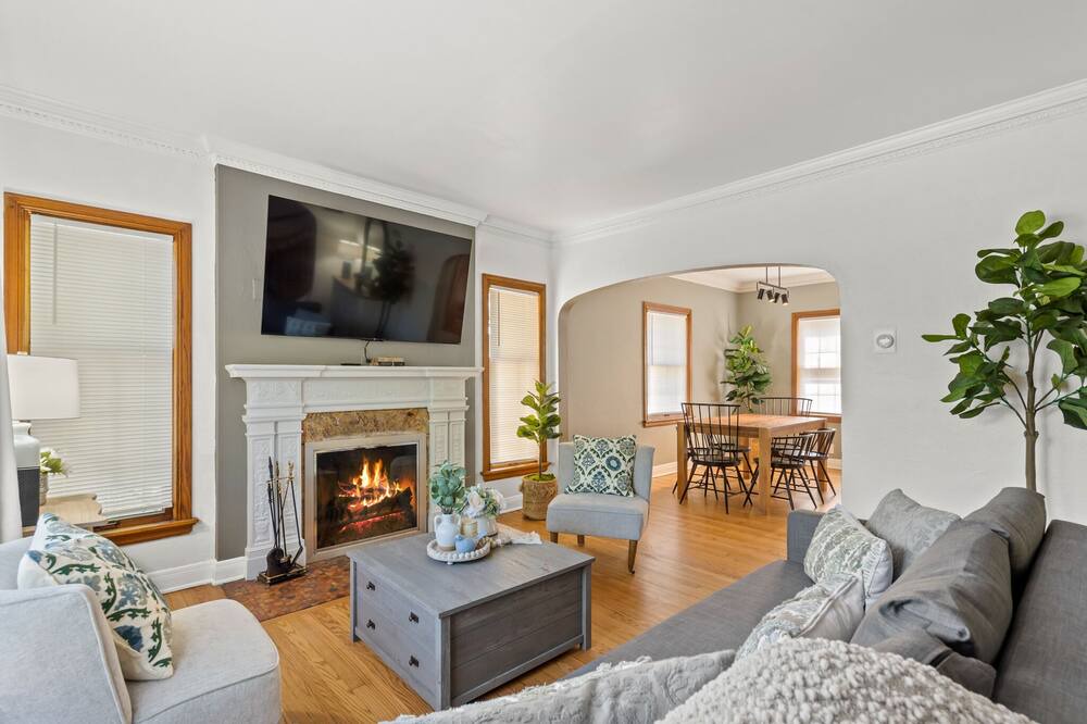 Photo of Livingroom in Milwaukee