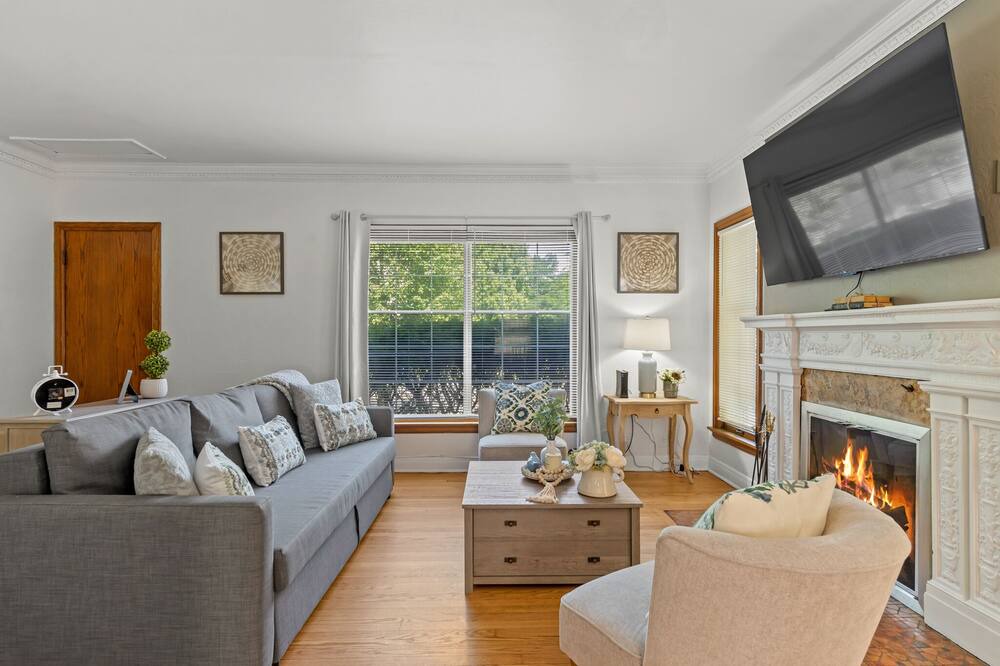 Photo of Livingroom in Milwaukee