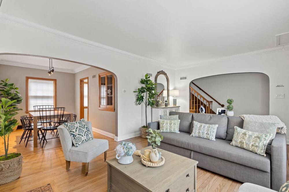 Photo of Livingroom in Milwaukee