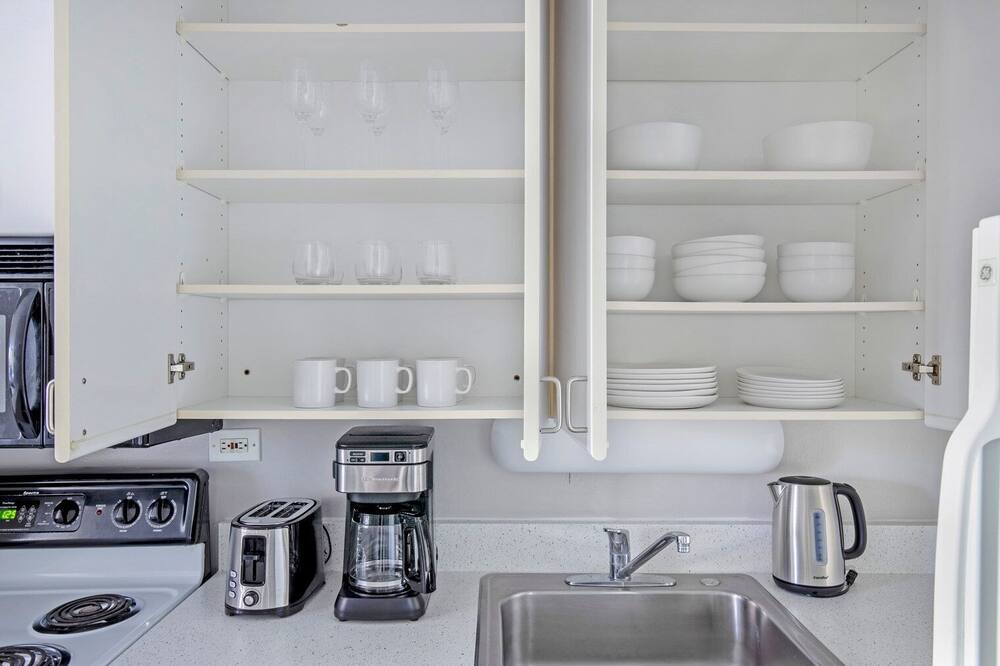 Photo of Kitchen in Lake View East