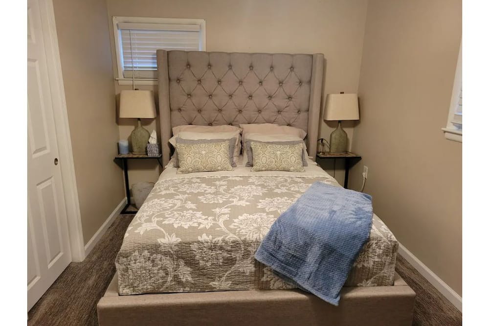 Photo of Bedroom in Bellevue