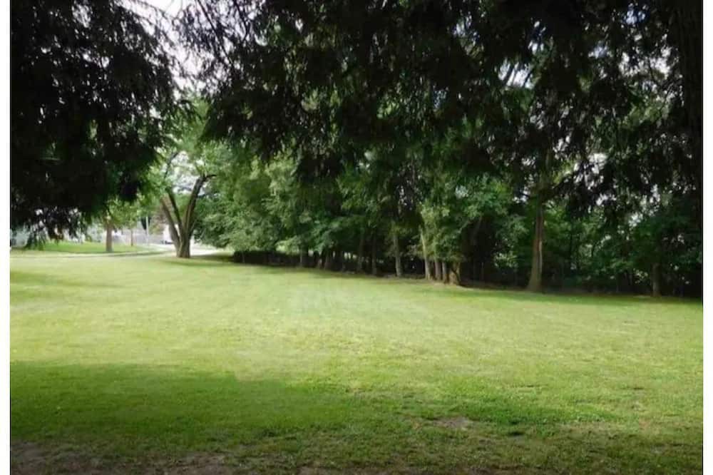 Photo of Outdoor in Bellevue