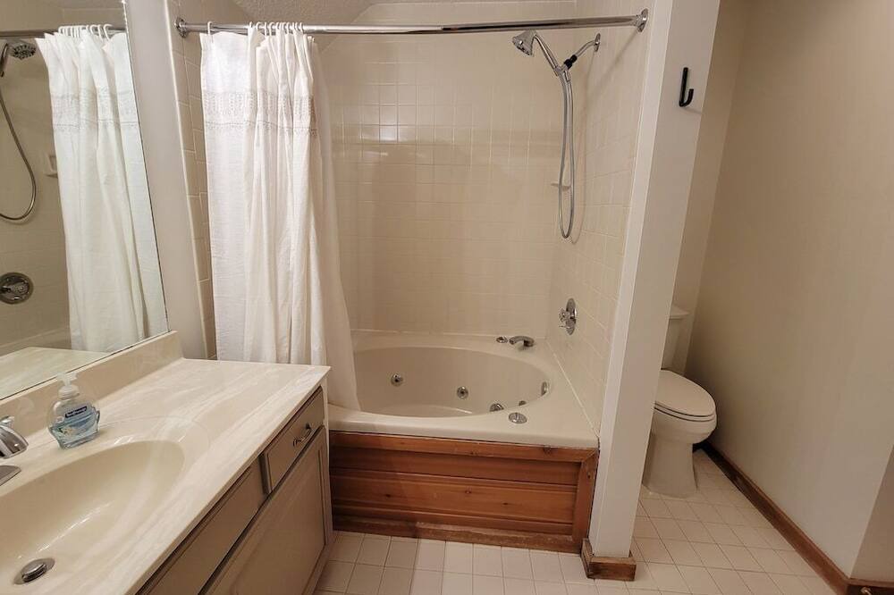 Photo of Bathroom in Mancelona
