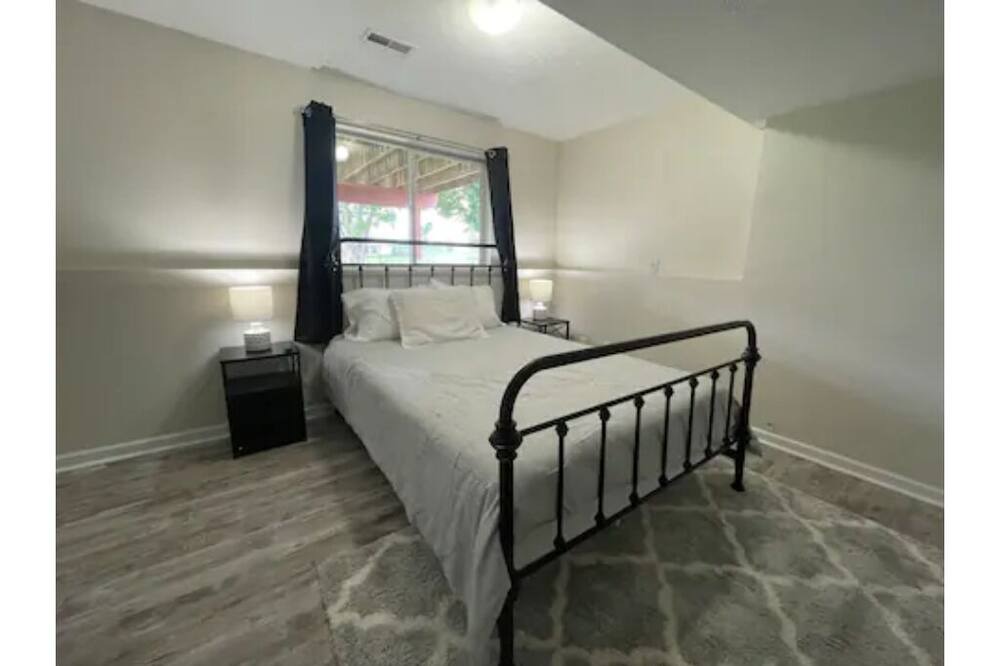 Photo of Bedroom in Wyoming