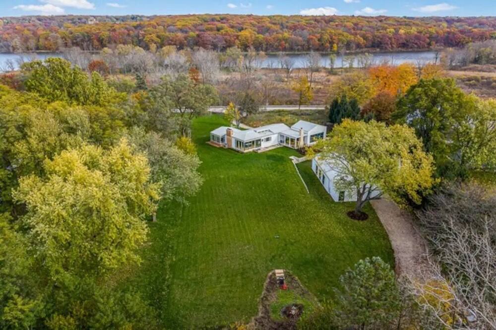 Photo of Outdoor in St. Charles