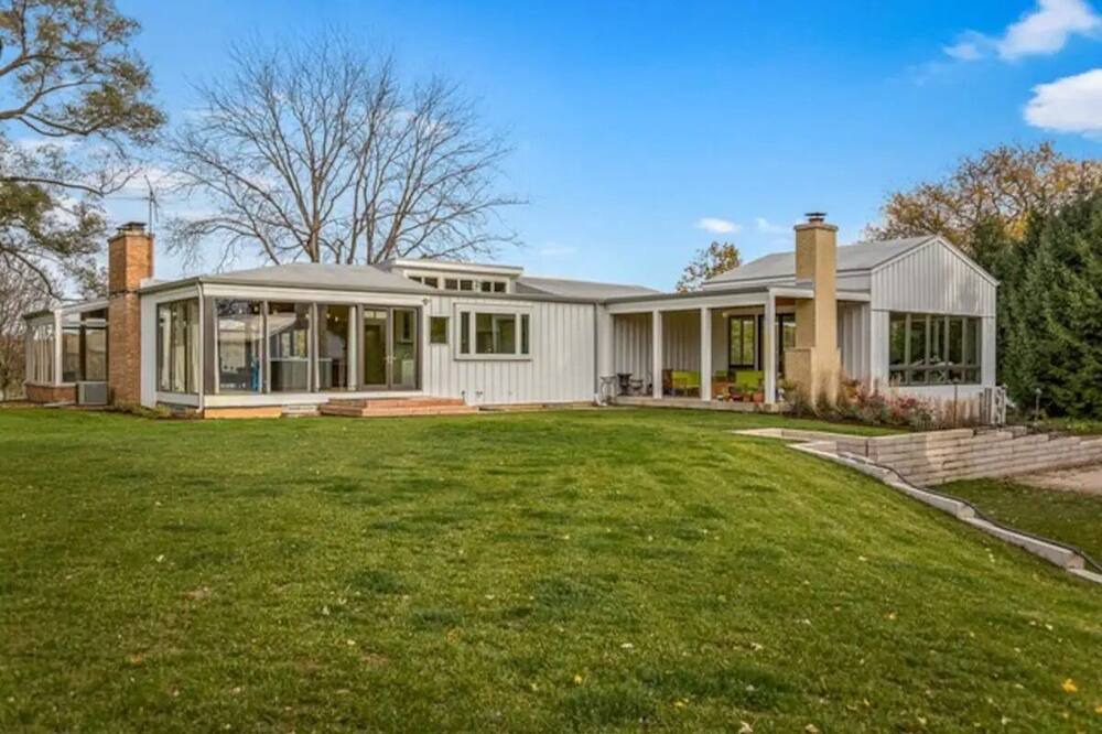 Photo of Outdoor in St. Charles