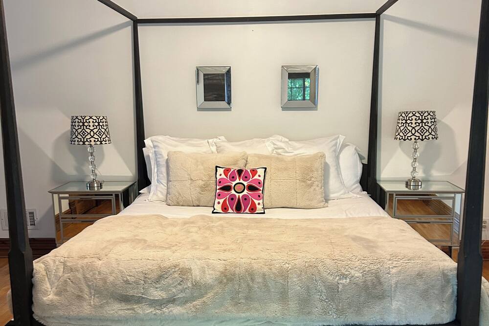 Photo of Bedroom in Ottawa