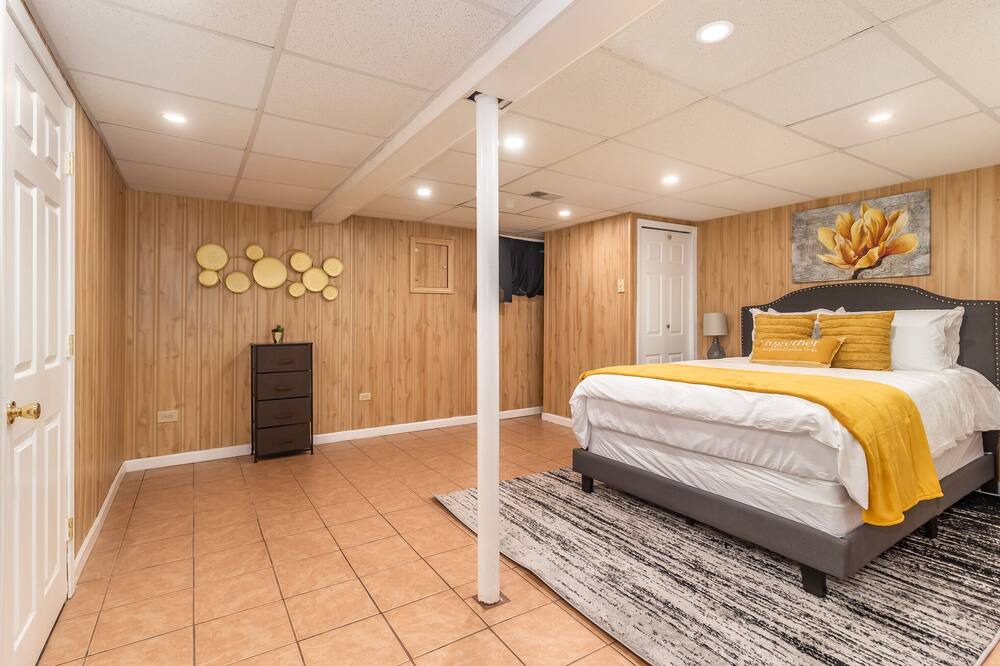 Photo of Bedroom in Fox Valley