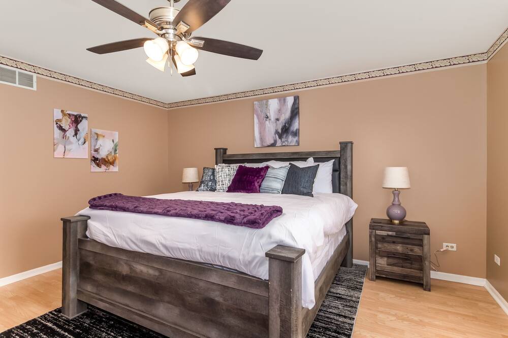 Photo of Bedroom in Fox Valley