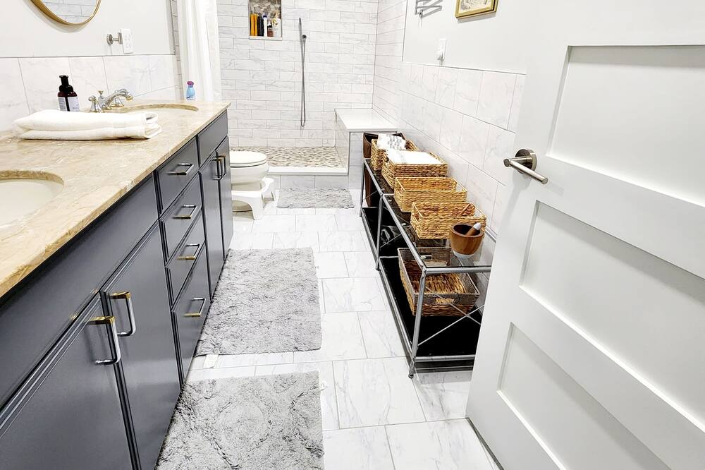 Photo of Bathroom in Wadsworth