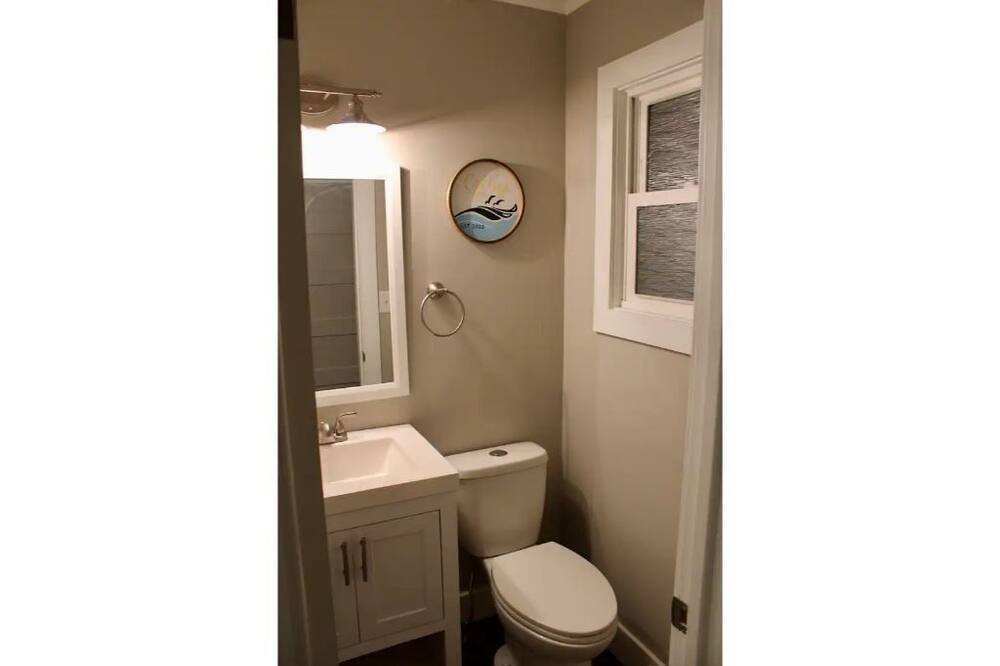Photo of Bathroom in Whitehall