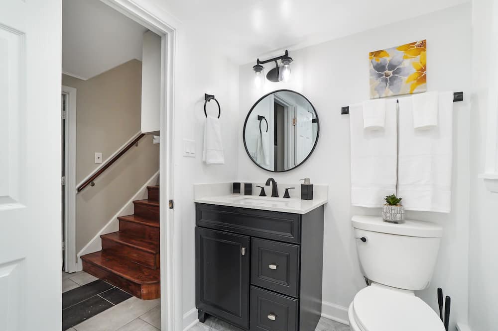 Photo of Bathroom in Lincolnwood
