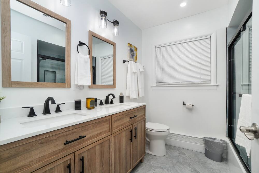 Photo of Bathroom in Lincolnwood
