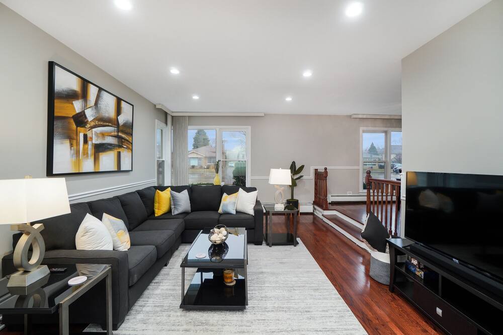 Photo of Livingroom in Lincolnwood