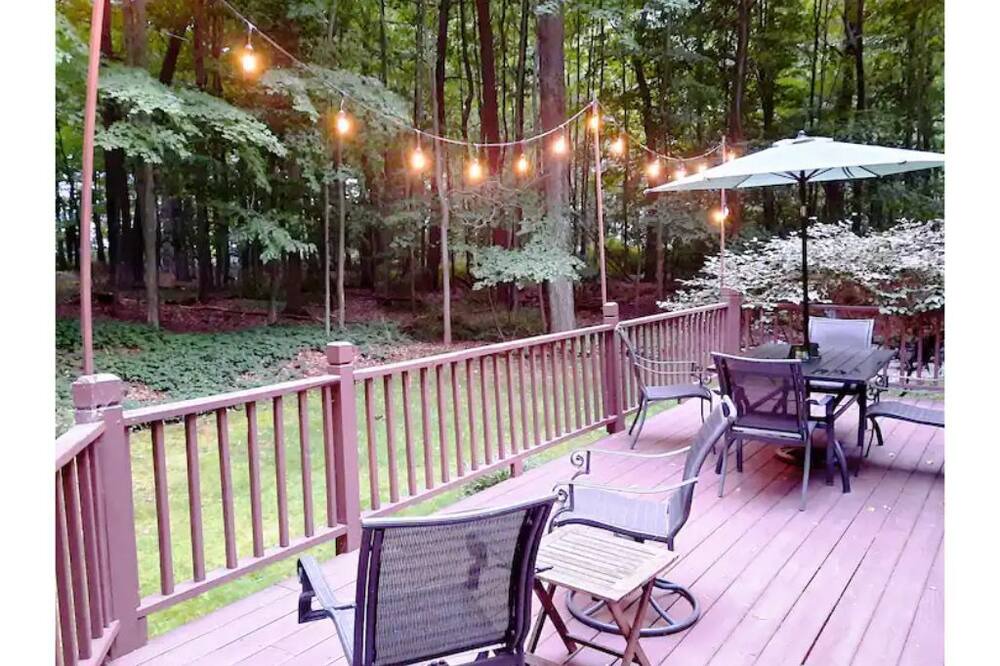 Photo of Outdoor in Montague
