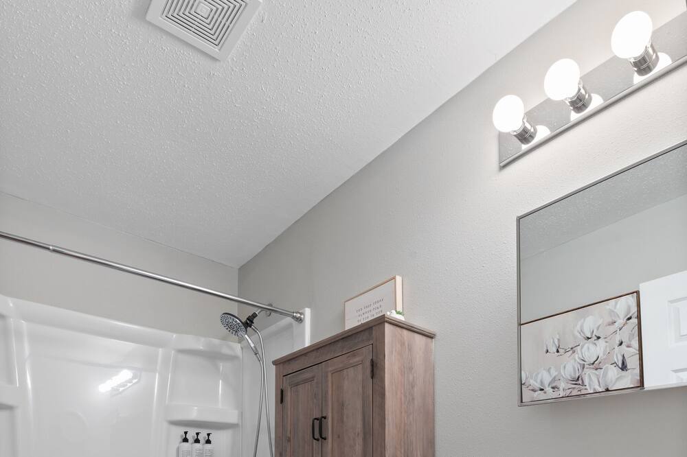 Photo of Bathroom in Davenport