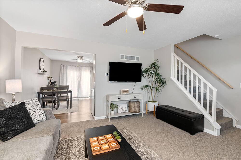Photo of Livingroom in Davenport