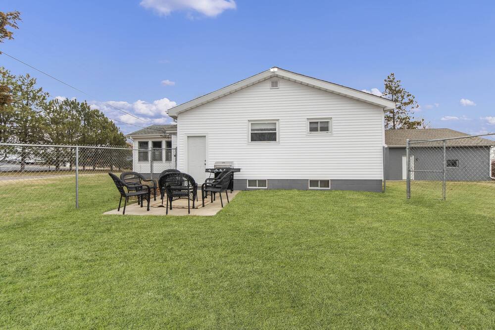 Photo of Outdoor in Peoria Heights