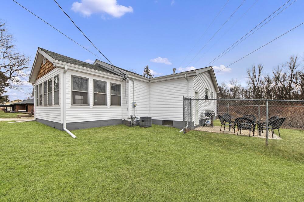 Photo of Outdoor in Peoria Heights