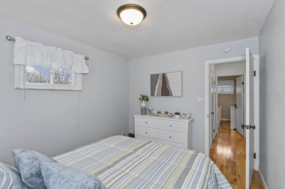 Photo of Bedroom in Peoria Heights