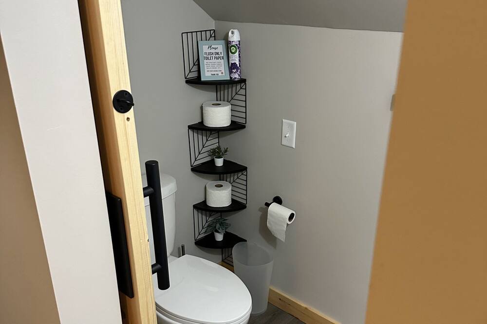 Photo of Bathroom in Phelps