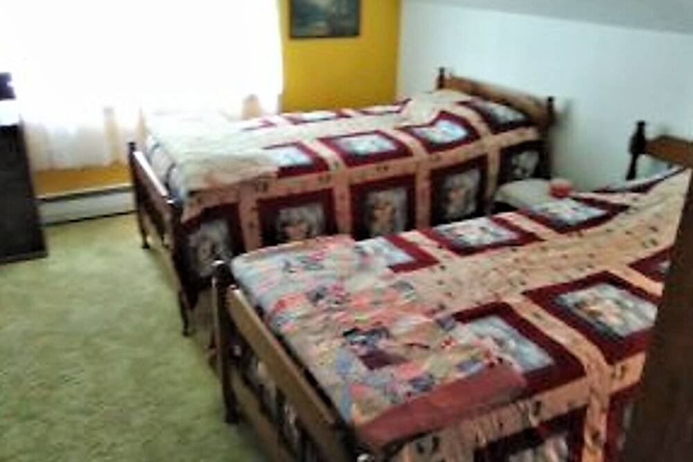 Photo of Bedroom in Neenah