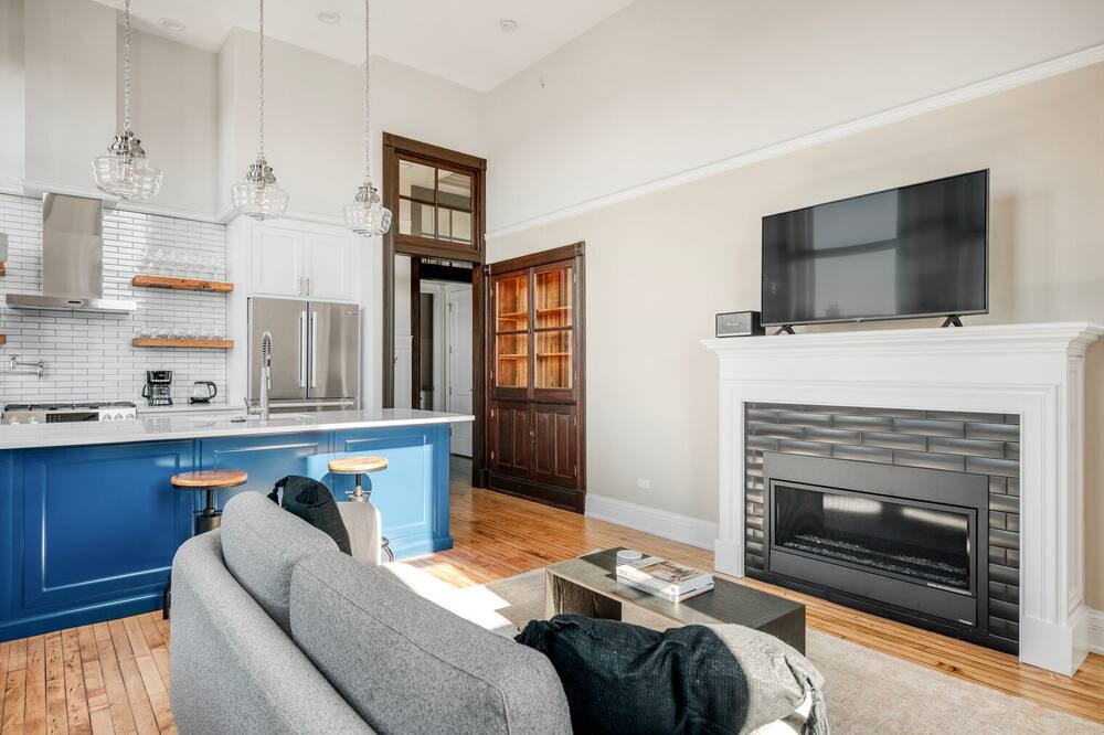 Photo of Livingroom in Noble Square
