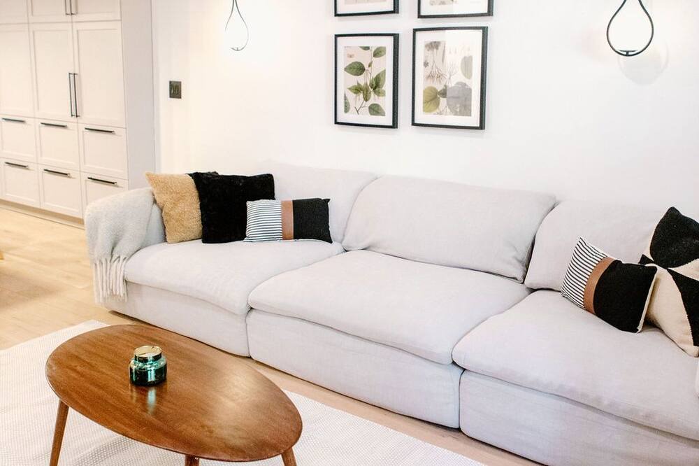 Photo of Bedroom in Mid-North District