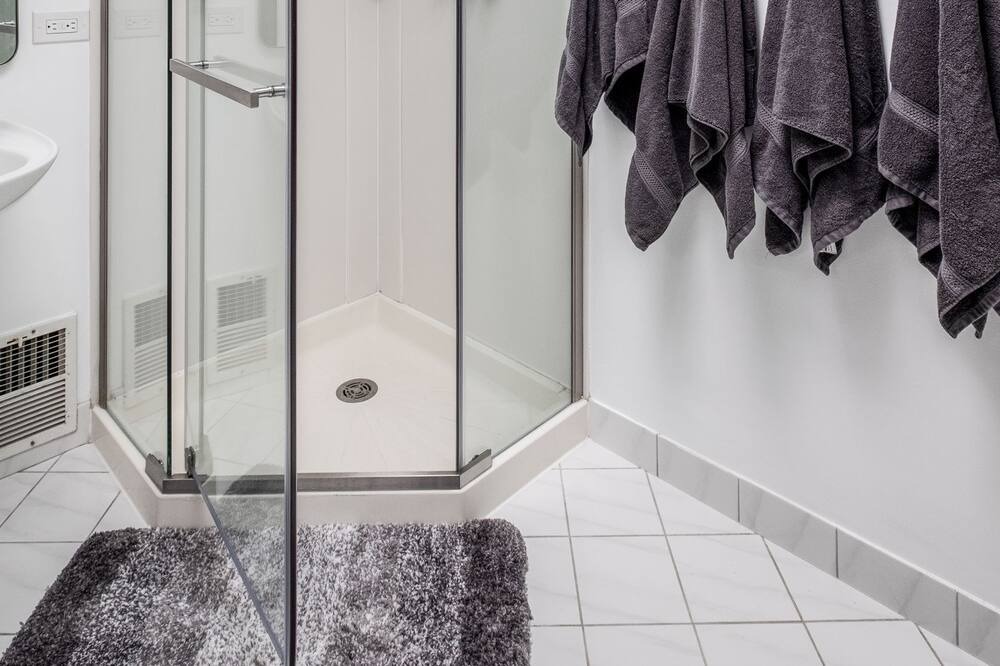 Photo of Bathroom in Hinsdale