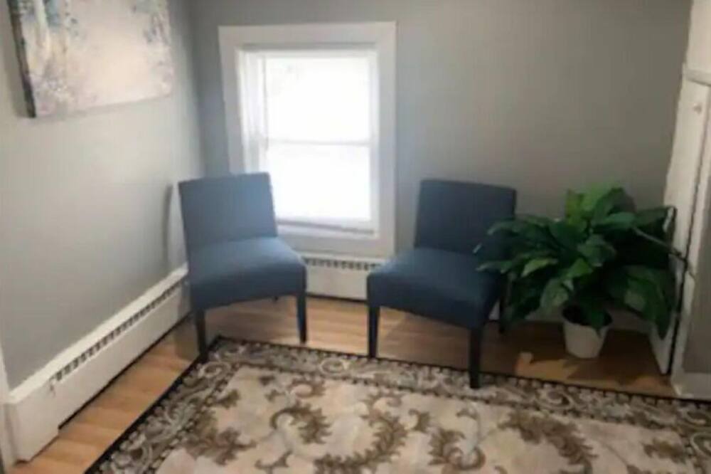 Photo of Livingroom in Brookfield