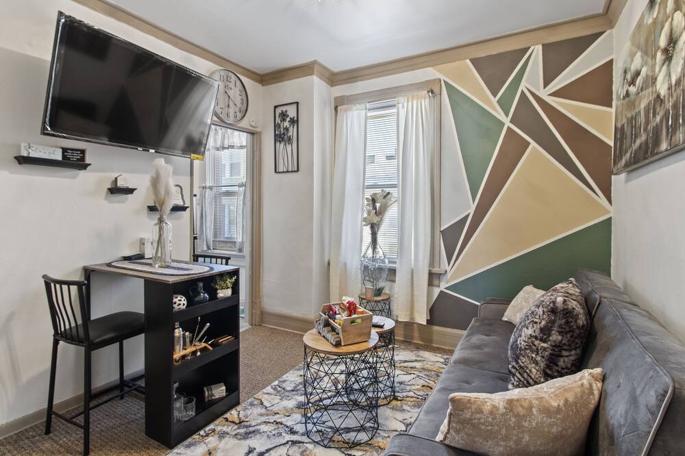Photo of Livingroom in Lower East Side