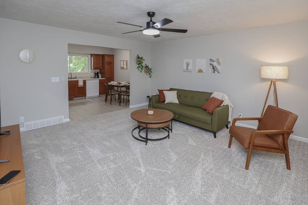 Photo of Livingroom in Bellevue