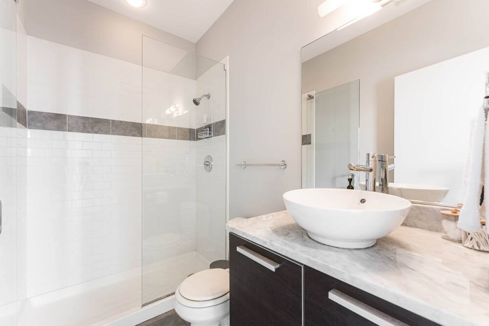 Photo of Bathroom in Pulaski Park