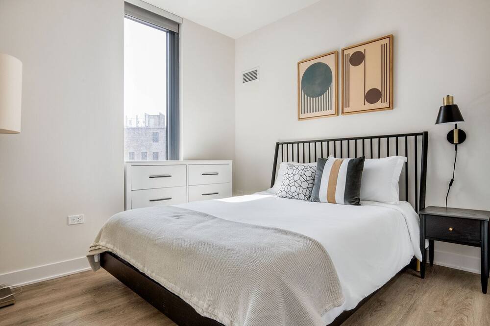 Photo of Bedroom in River West