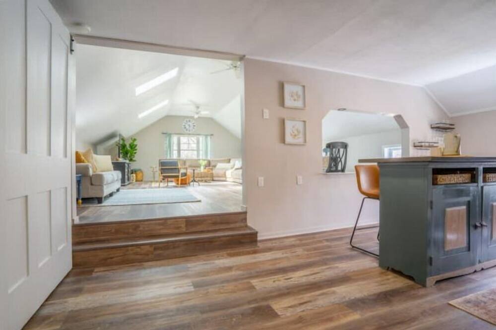 Photo of Kitchen in Whitehall
