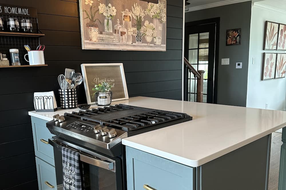 Photo of Kitchen in Lake Geneva