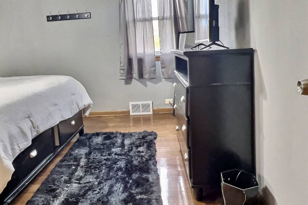 Photo of Bedroom in Milwaukee
