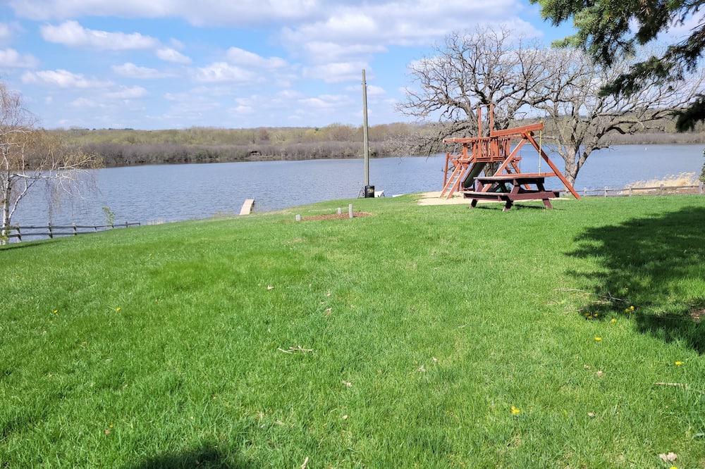 Photo of Outdoor in Solon Mills