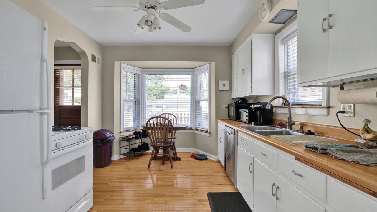 Photo of Kitchen in La Grange Park