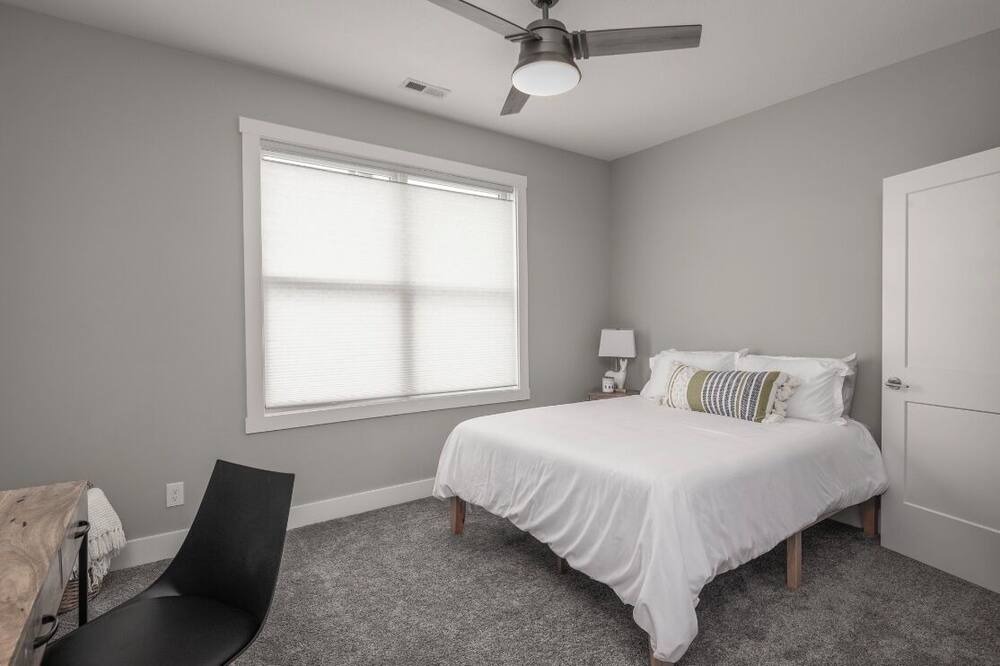 Photo of Bedroom in Moline