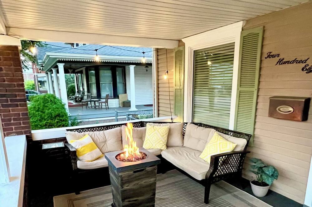 Photo of Patio Balcony in Mishawaka